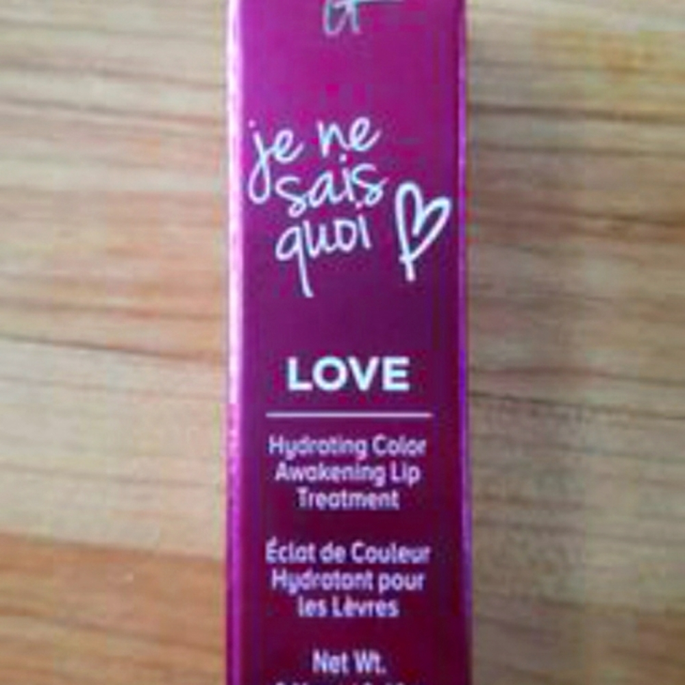 It cosmetics Je nais se quo Hydrating color awakening lip treatment